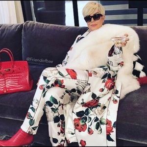 Meet your Posher, Henry